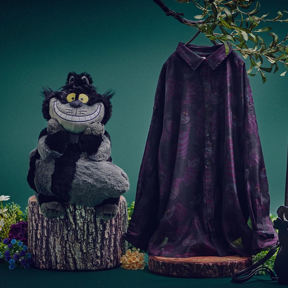 Cheshire Cat Plush Doll Phosphorescent Black Disney Store Japan Alice Wonderland