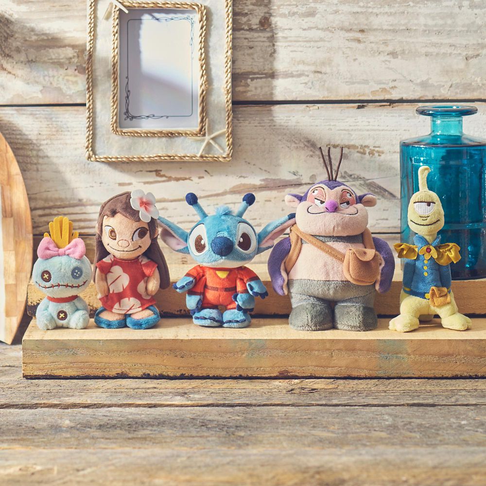 Scrump Plush Doll stanDs Disney Store Japan 2025 Stitch
