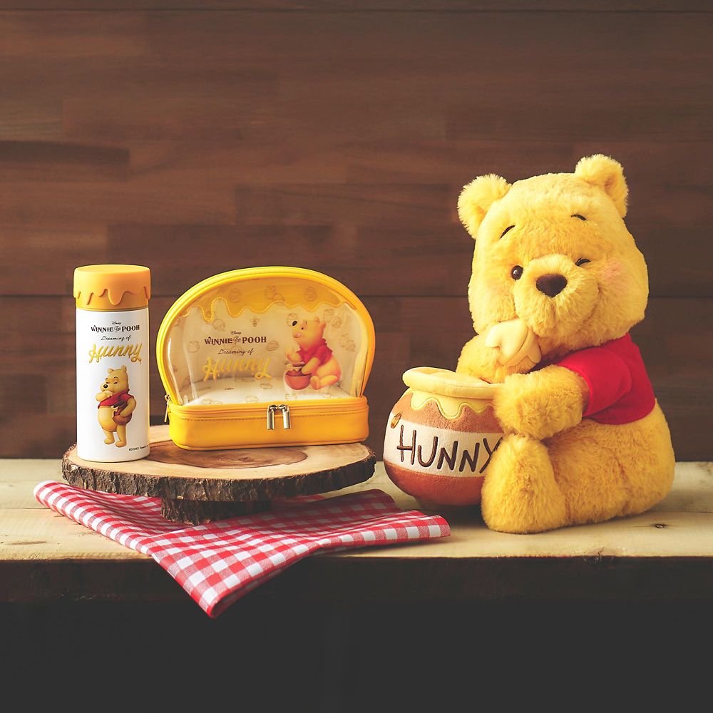 Winnie the Pooh 2-tier Pouch HONEY DAY Disney Store Japan 2025