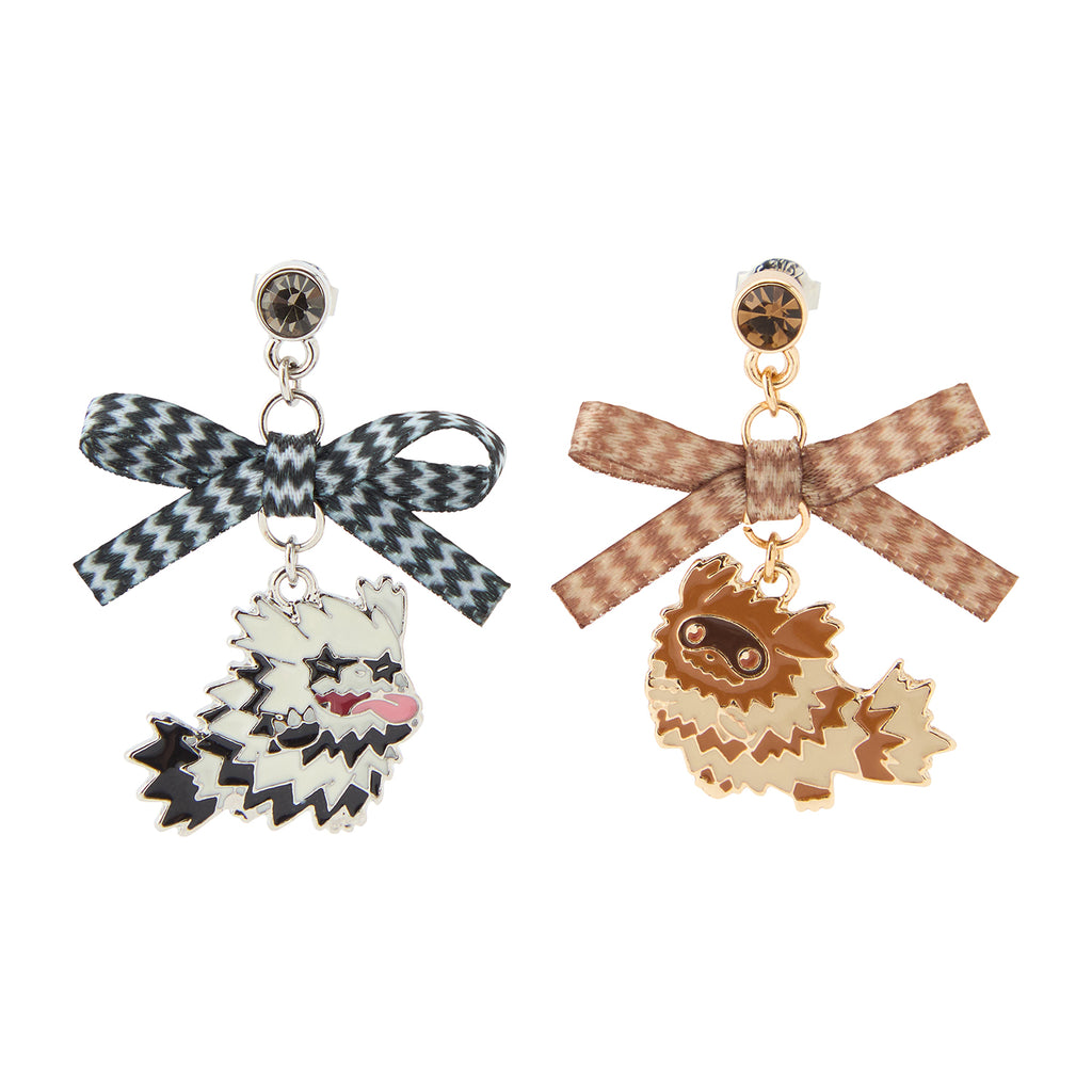 Galarian Zigzagoon & Zigzagoon Jiguzaguma Piercing Earring Pokemon Center Japan