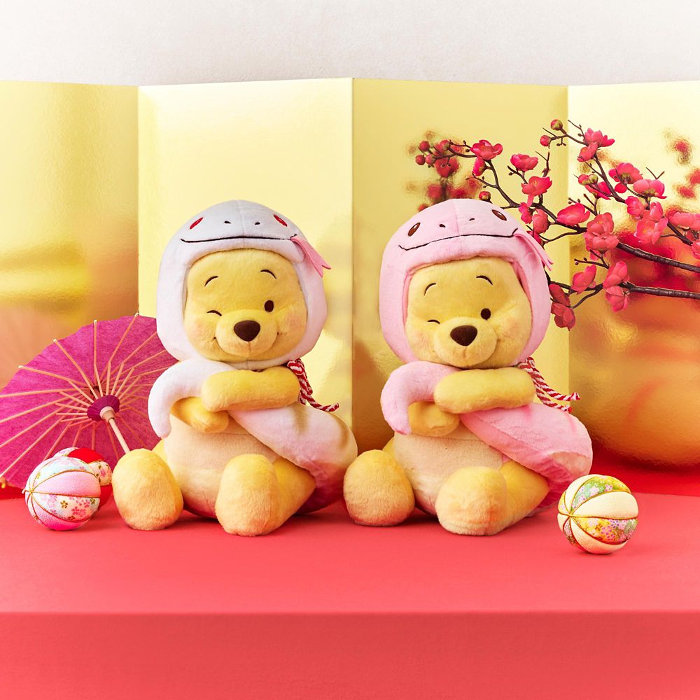 Winnie the Pooh Plush Doll M ETO POOH 2025 Disney Store Japan New Year Limit