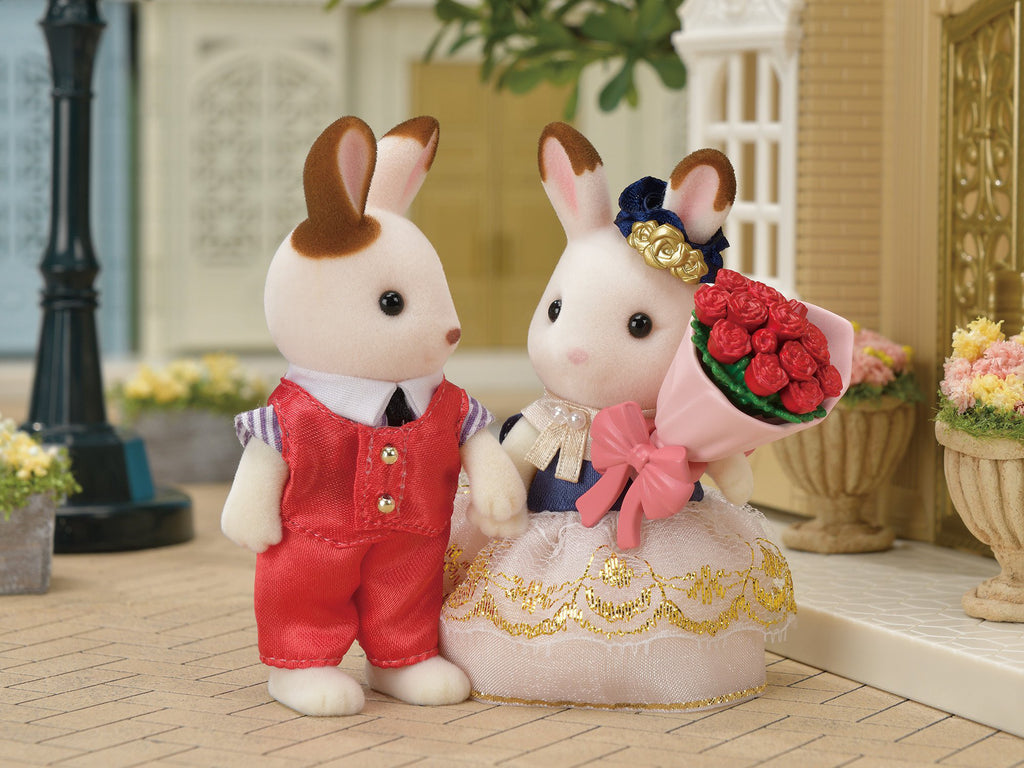 Sylvanian Families Town Series Cute Couple Set Rabbit Doll TVS-08 Japan