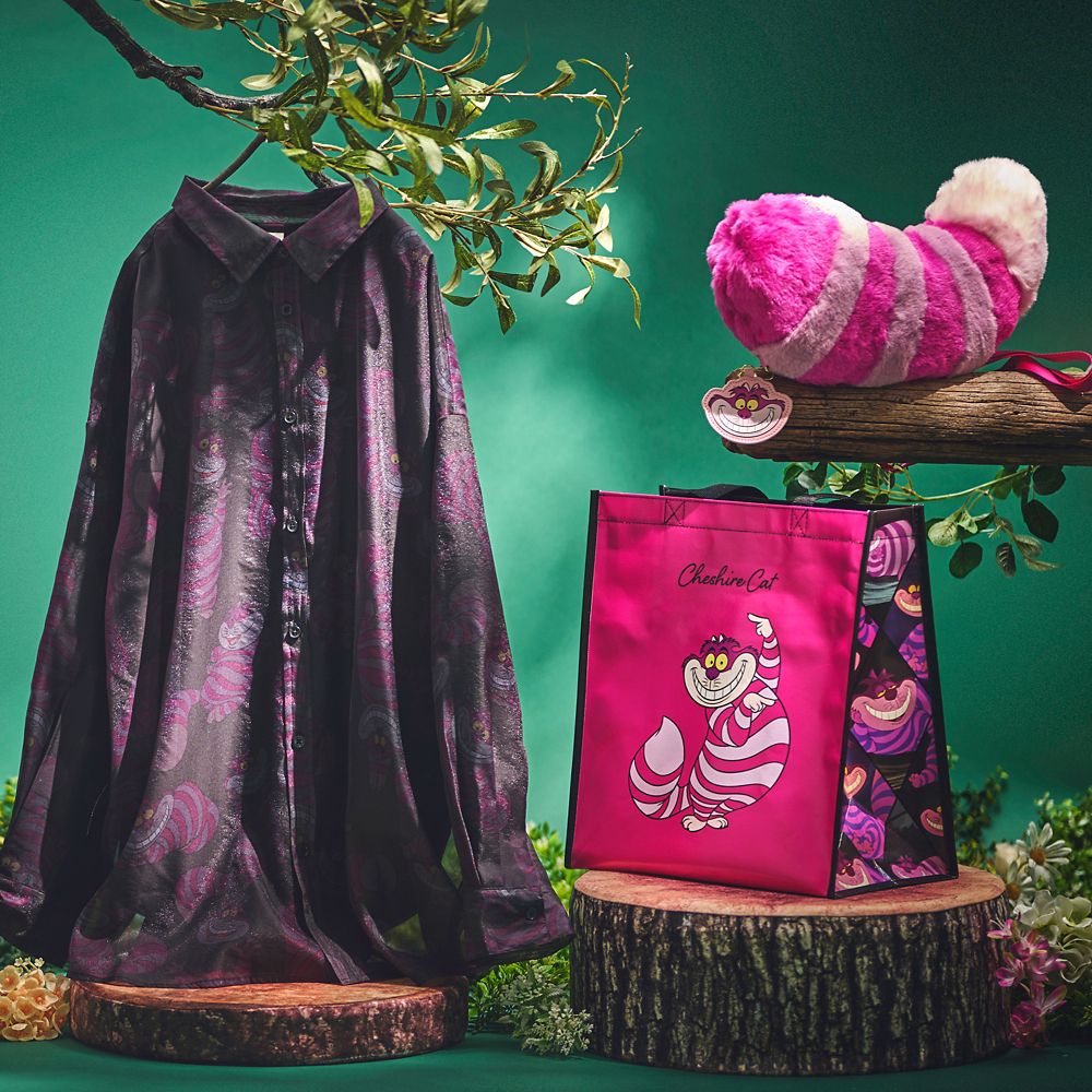 Alice in Wonderland Cheshire Cat Pochette Bag with Charm Pink Disney Store Japan