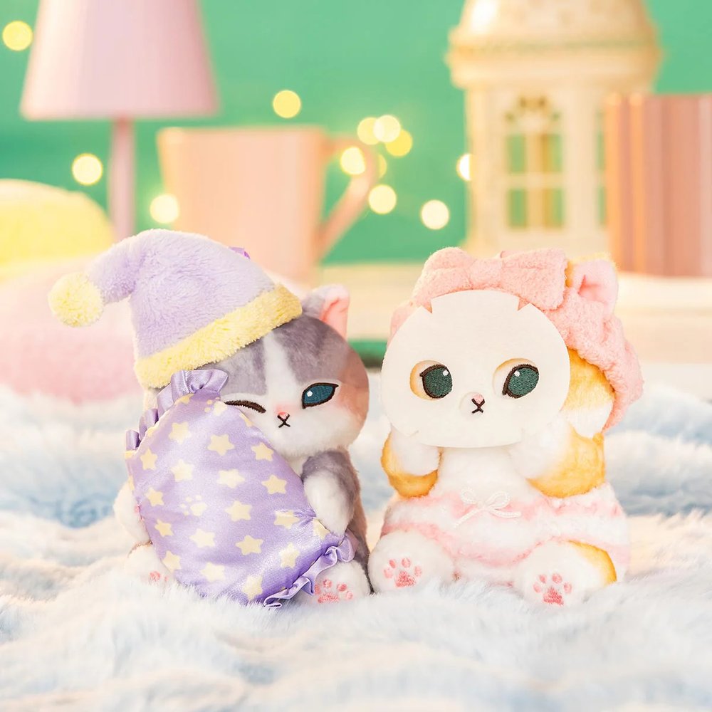 Plush Keychain Relaxing at Home Face Mask Cat Mascot Japan 2026