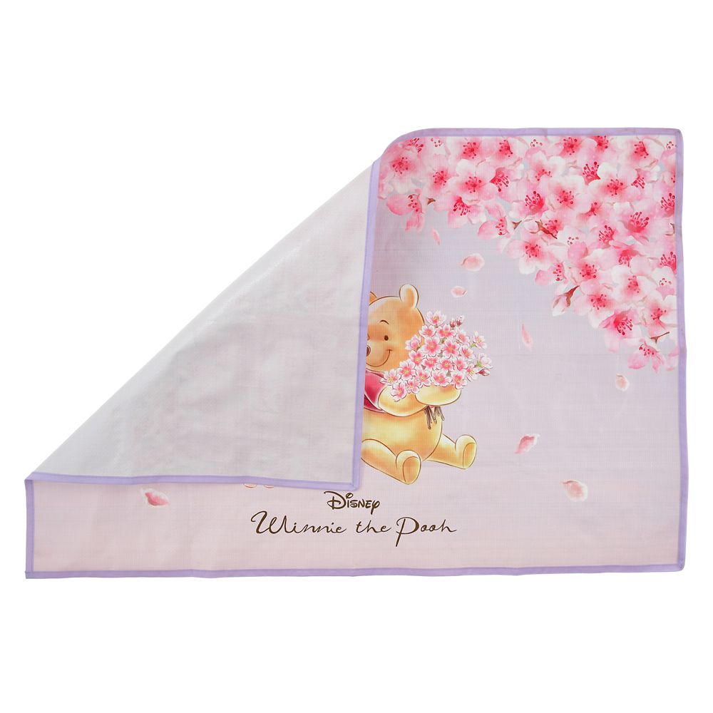 Winnie the Pooh & Piglet Picnic Blanket w/ Pouch SAKURA Disney Store Japan 2025