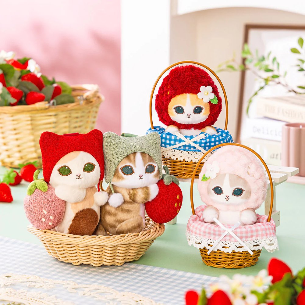 ☆クマさんが可愛い苺とSpring猫ちゃんイヤリング☆ c12bf03f7e31460e9fb8ce74188ff5