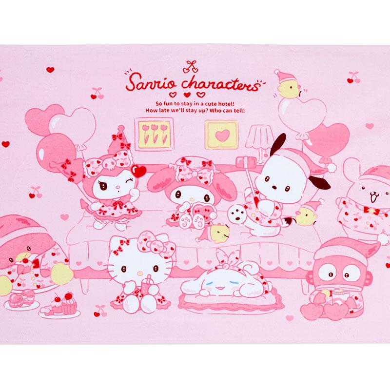 Sanrio Character BIG Bath Towel Hocance Valentine Valentine's Day Japan