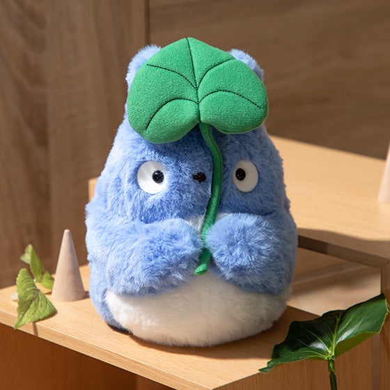My Neighbor Medium Totoro Plush Doll Holding Leaf Studio
