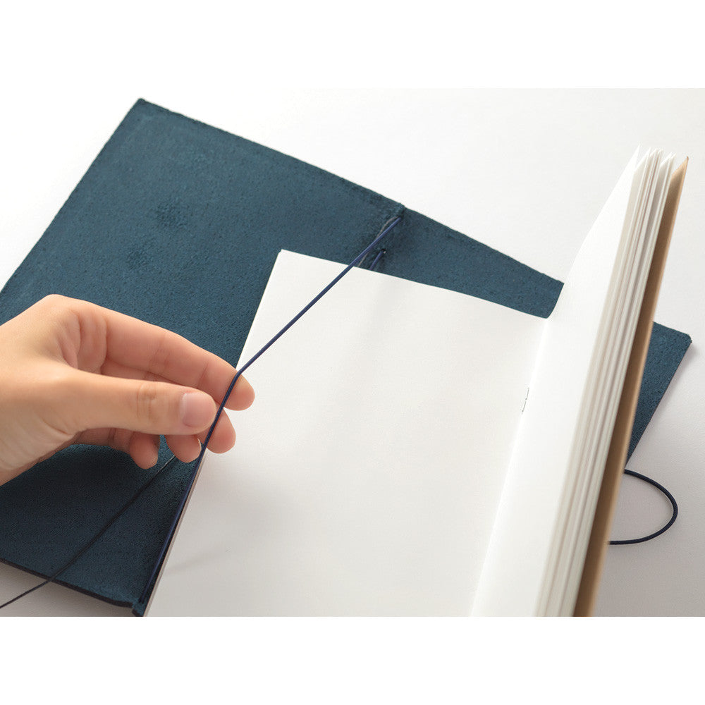 TRAVELER'S Notebook Regular size Blue Leather Cover Midori Japan 15239006